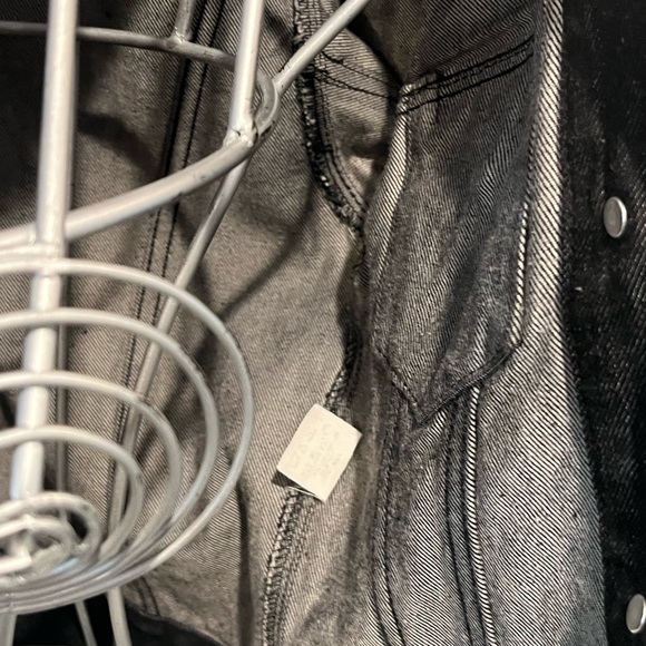 LUX ISLAND | Gucci by Tom Ford 1999 Black Logo Button Cotton Denim Jacket $900 - Picture 7 of 8